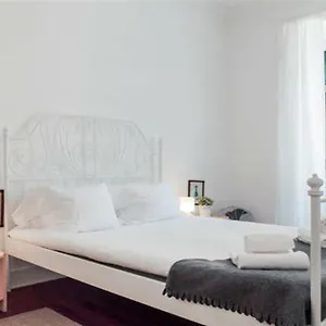 Spacious Tailor Made Bairro Alto Lisbon